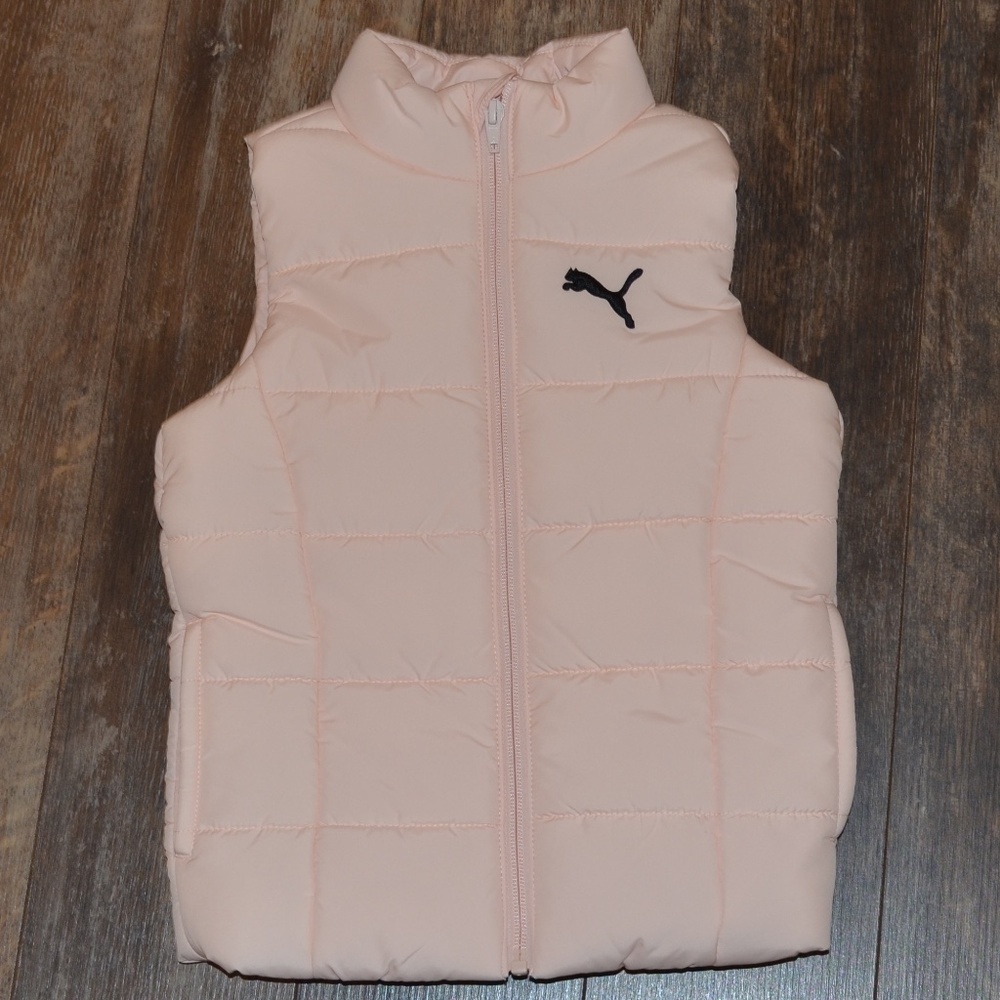 ✨HOST PICK ✨NWOT - Puma Puffer Vest